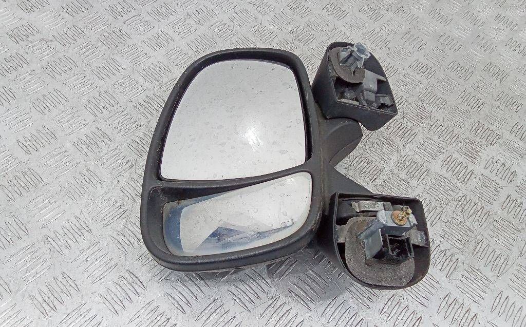 зеркало наружное левое Nissan Primastar 1 поколение 2004