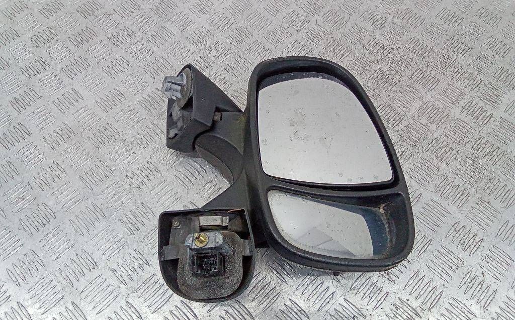зеркало наружное правое Nissan Primastar 1 поколение 2004