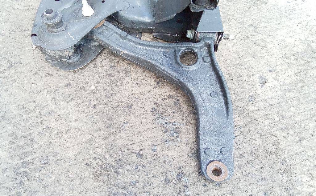 рычаг передний правый Renault Master 3 поколение 2011, 2.3 л., дизель