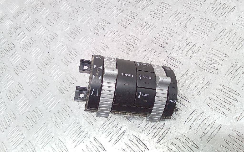 кнопка переключения режимов подвески Porsche Cayenne 955 2007, 7L5941435
