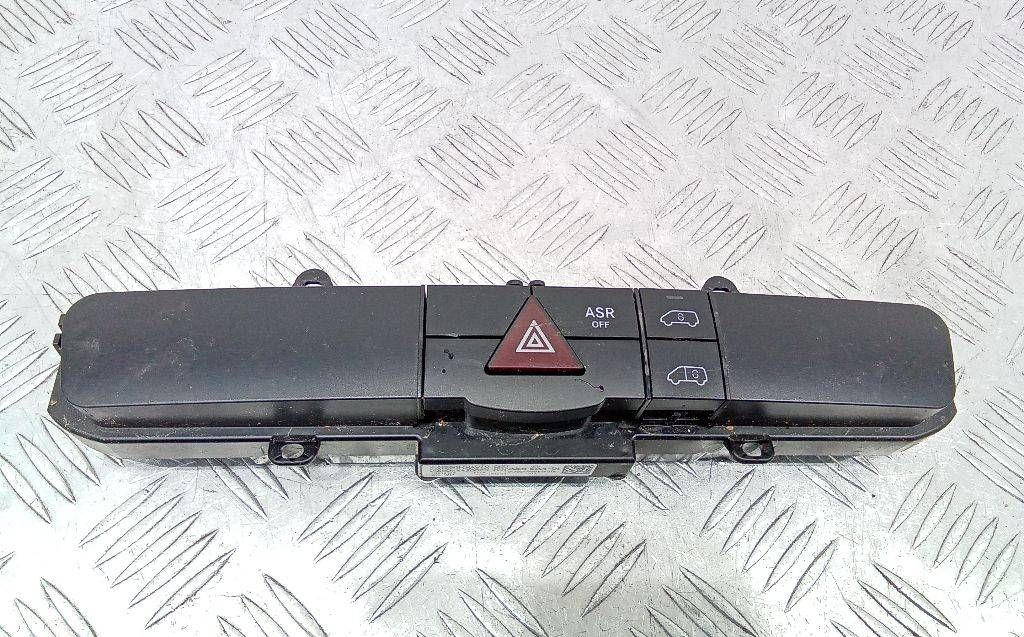 кнопка аварийной сигнализации Mercedes-Benz Sprinter 2 поколение [рестайлинг] (W906) 2017, A9068701010