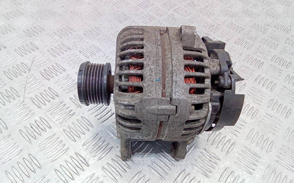 генератор Renault Megane 2 поколение 2005, 1.5 л., дизель, МКПП, 8200390667