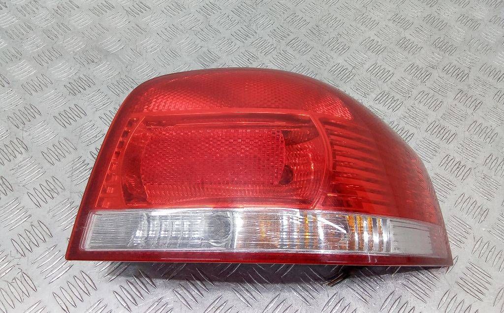фонарь задний правый Audi A3 8P [рестайлинг] 2008, 8P0945096