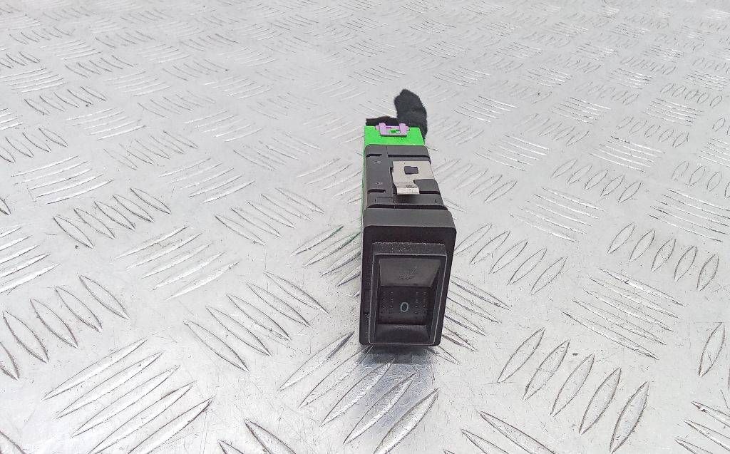 кнопка обогрева сидений Skoda Superb 1 поколение 2006, 3U0963563