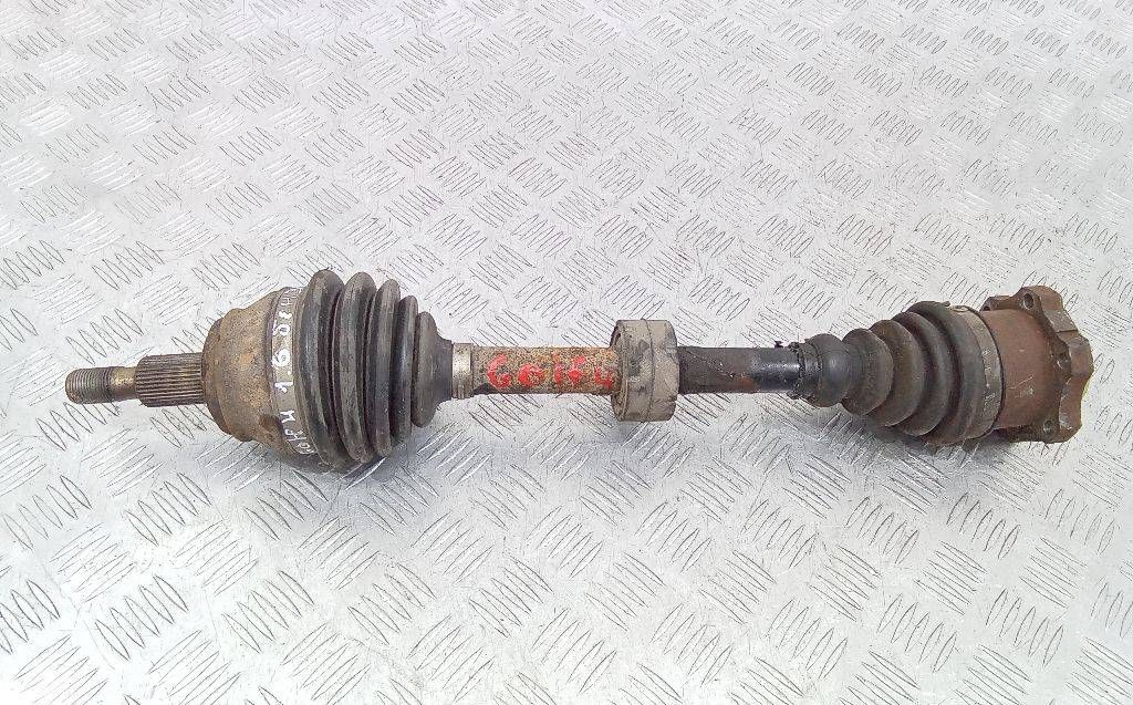 полуось передняя левая (приводной вал, ШРУС) Volkswagen Golf 4 поколение 2003, 1.6 л., бензин