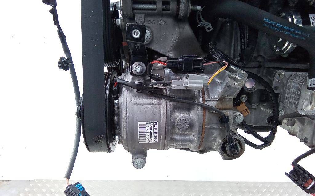 компрессор кондиционера Renault Megane 4 поколение 2019, 1.3 л., бензин, 926001268R