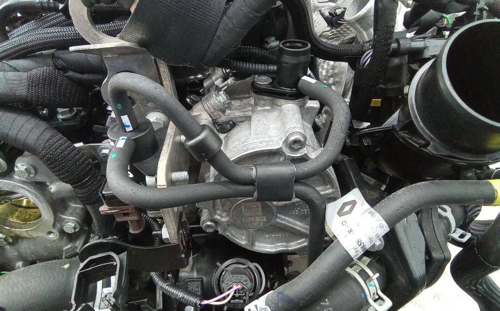 насос вакуумный Renault Megane 4 поколение 2019, 1.3 л., бензин, 146508066R