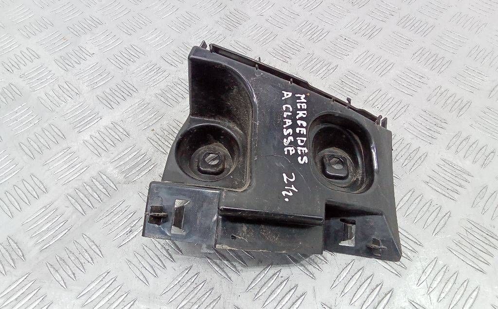 Крепление бампера заднего Mercedes-Benz A-Класс W177/V177 2020, A1778853402