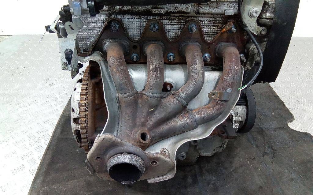 коллектор выпускной Renault Clio 3 поколение 2008, 1.6 л., бензин, МКПП