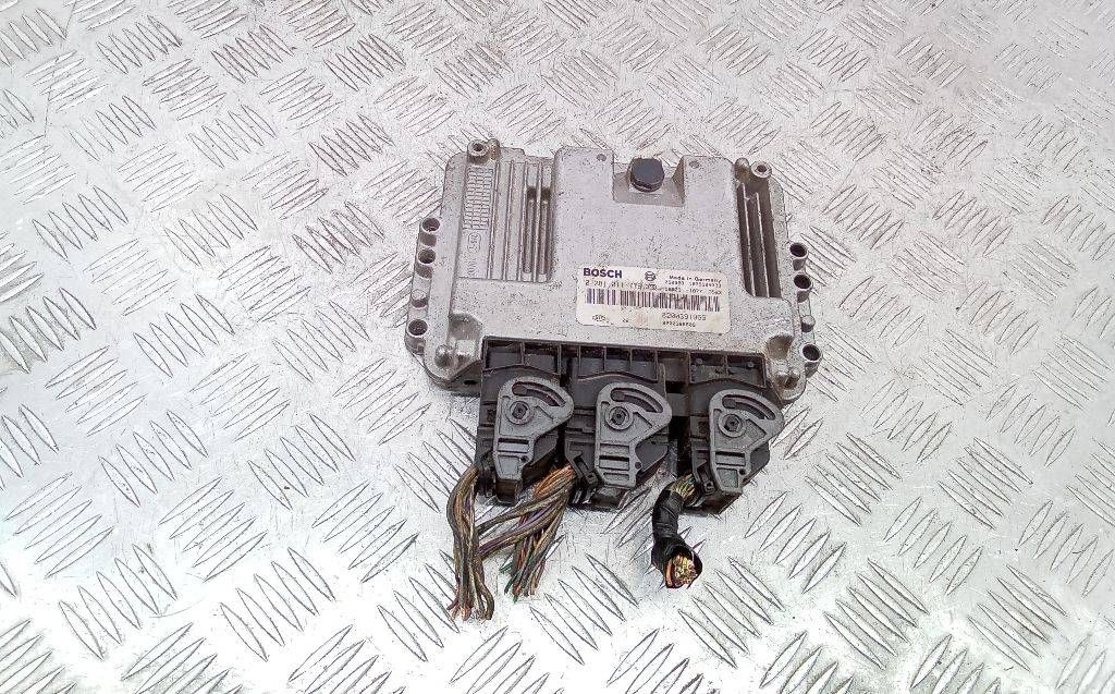 блок управления двигателем Renault Megane 2 поколение 2005, 1.9 л., дизель, МКПП, 8200391966