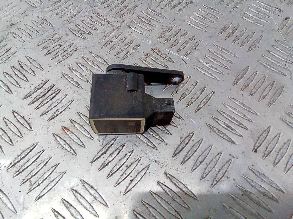 датчик дорожного просвета Mercedes-Benz E-Класс W211/S211 2005, A0105427717