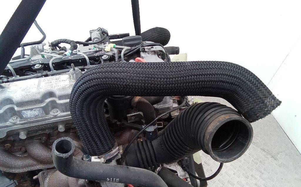 патрубок интеркулера SsangYong Rodius 1 поколение 2007, 2.7 л., дизель, МКПП