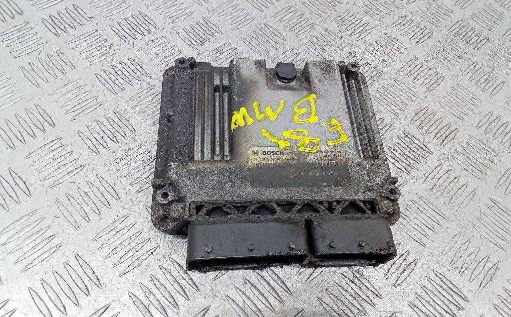 блок управления двигателем BMW 1 серия F20/F21 2012, 0281018506