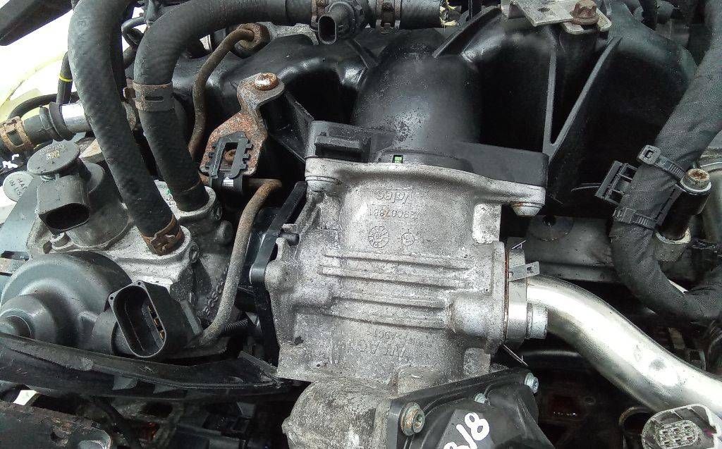 клапан EGR Volkswagen Crafter 1 поколение [рестайлинг] 2014, 2.0 л., дизель, МКПП, V29007881, 03L131501AA