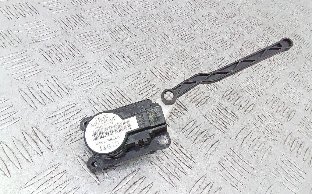 моторчик заслонки печки Renault Megane 3 поколение 2012, 1.5 л., дизель, N101980G