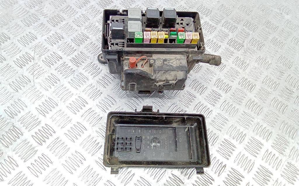 блок предохранителей Ford Transit 7 поколение 2007, 2.2 л., дизель, МКПП, 6C1T14A067AA