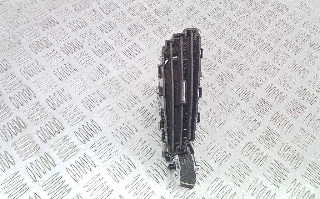 дефлектор обдува салона Ford Focus 3 поколение 2012, BM51A014L20