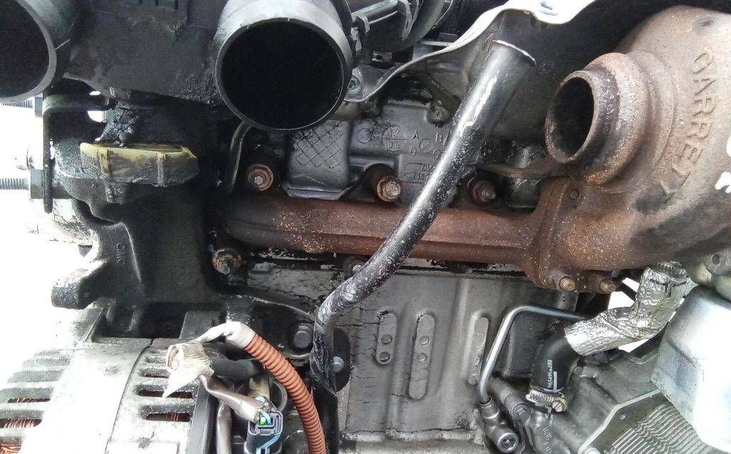 коллектор выпускной Peugeot 207 1 поколение 2007, 1.6 л., дизель, МКПП