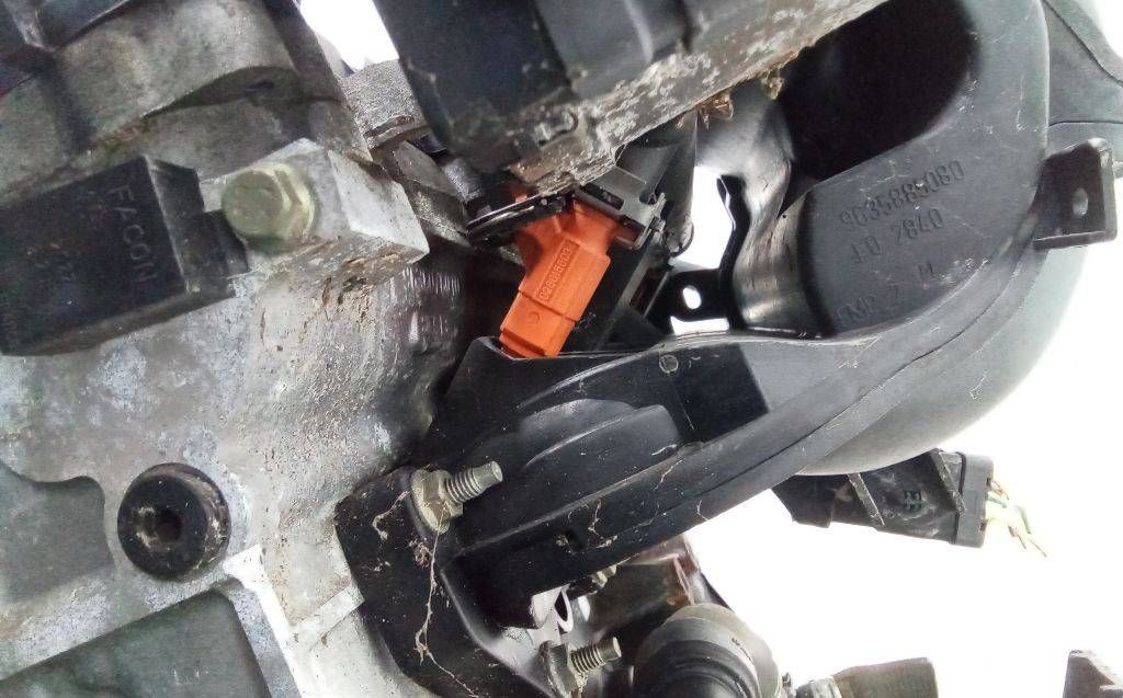 форсунка Peugeot 307 1 поколение 2003, 1.6 л., бензин, МКПП, 0280156034