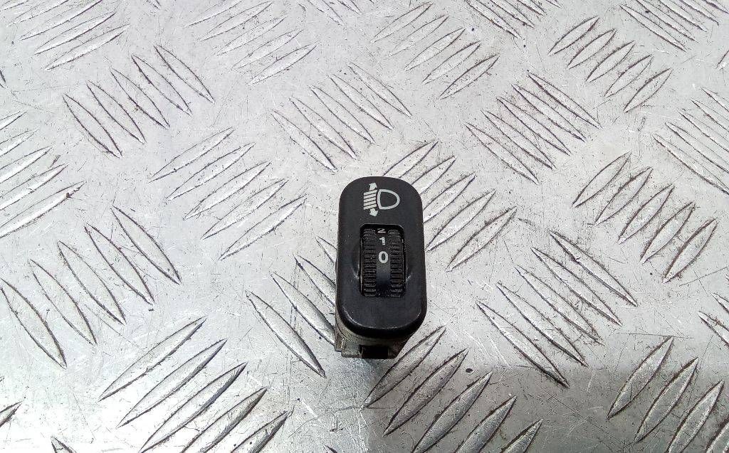 кнопка корректора фар Mercedes-Benz Sprinter 2 поколение (W906) 2012, 0005445931