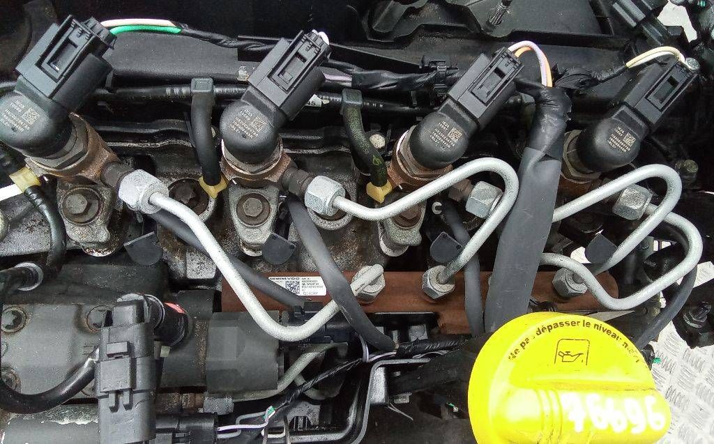 топливная рампа Renault Megane 3 поколение 2010, 1.5 л., дизель, МКПП, 8200815617