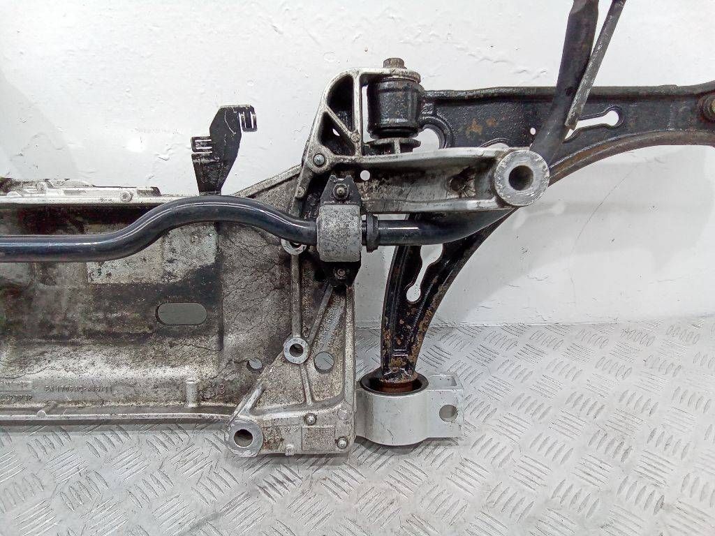крепление рычага Volkswagen Touran 1 поколение 2006, дизель, 1K0199296F