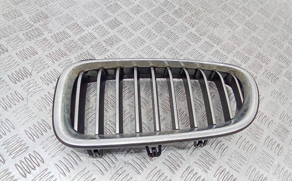 решетка радиатора BMW 5 серия F07/F10/F11 [рестайлинг] 2013, 51137336477