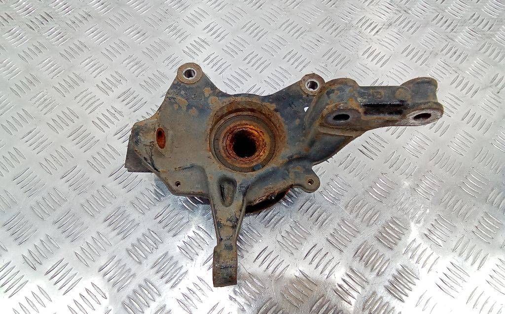 кулак поворотный правый Renault Megane 3 поколение 2011, 1.5 л., дизель
