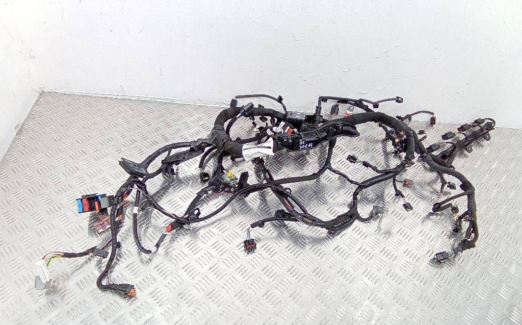 проводка двигателя Renault Megane 4 поколение 2019, 1.3 л., бензин, 240116321S