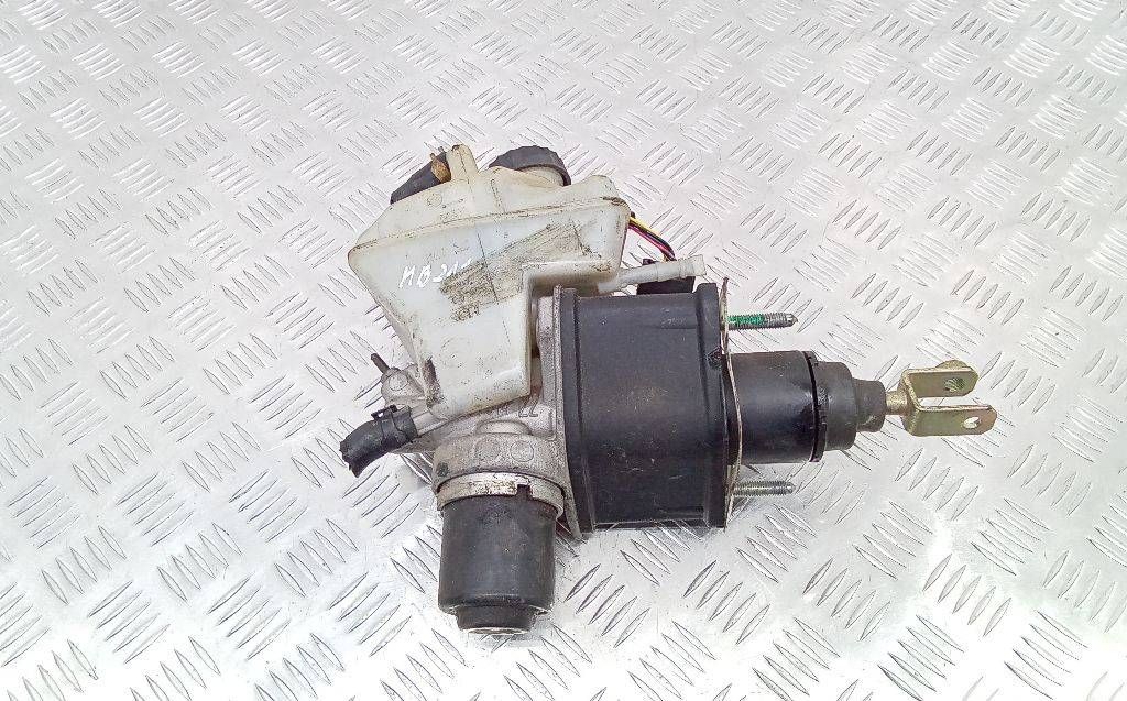 вакуумный усилитель тормозов Mercedes-Benz E-Класс W211/S211 2004, A0004300312