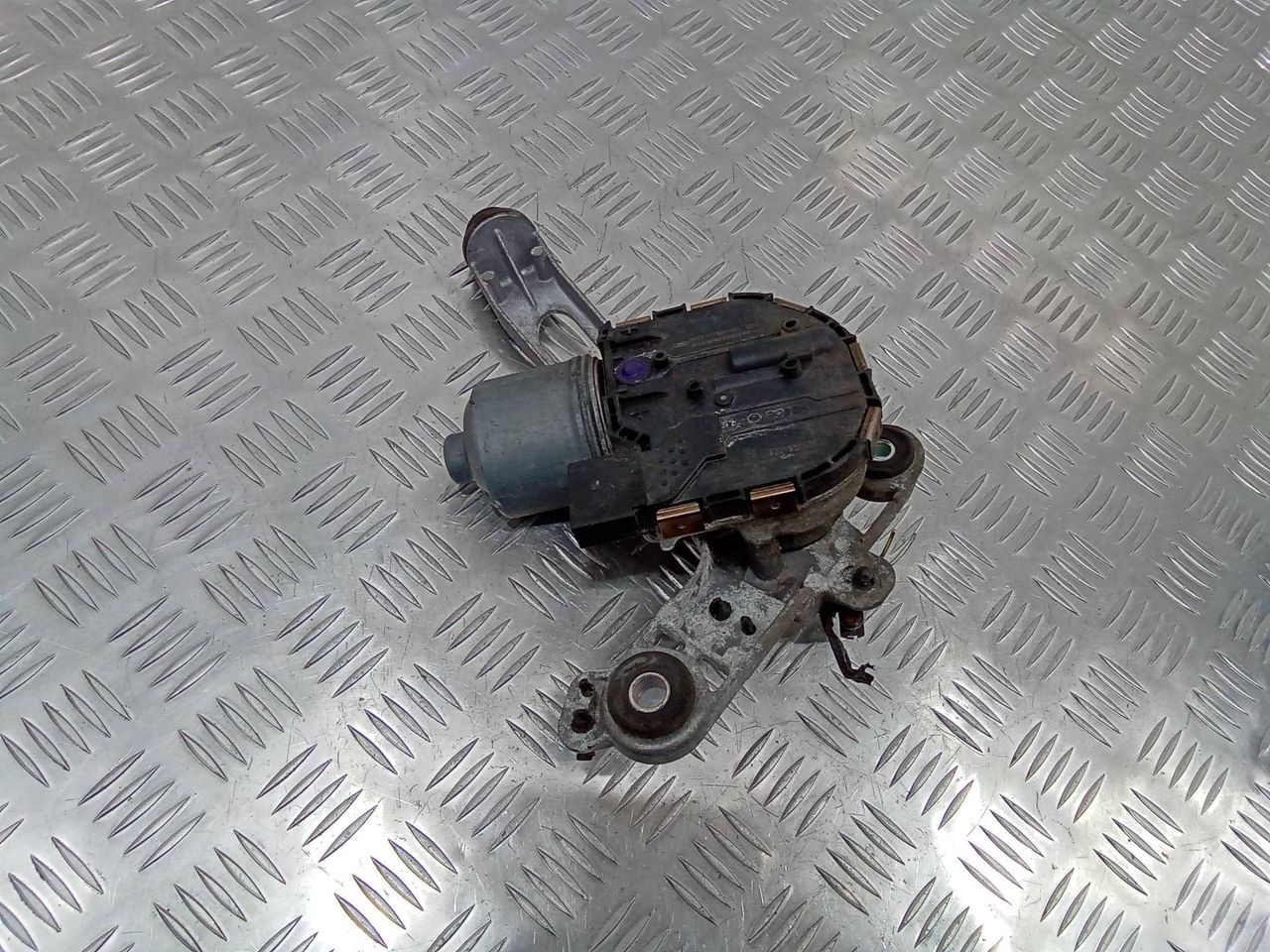 моторчик передних стеклоочистителей (дворников) Ford Focus 3 поколение 2012, BM51-17504-BH