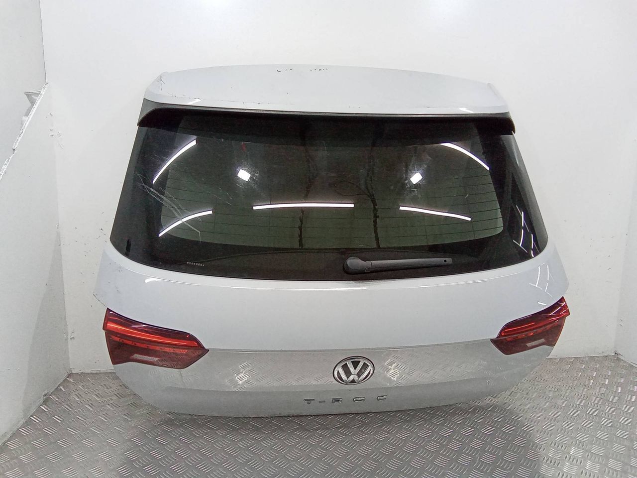 крышка багажника (дверь 3-5) Volkswagen T-Roc 1 поколение 2019