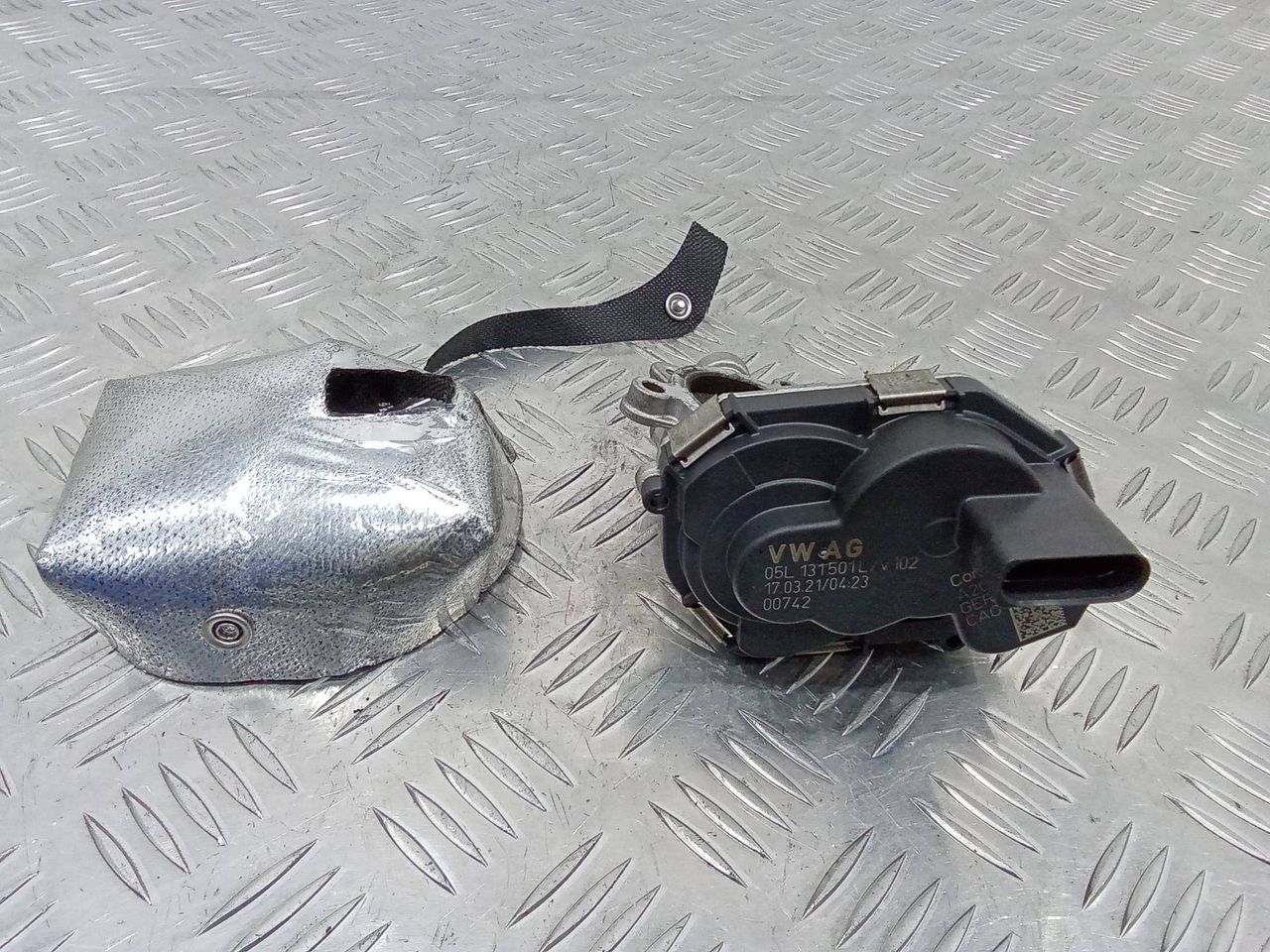 клапан EGR Audi A6 C8 (2018 - 2026), 2.0 л., дизель, 05L131501L