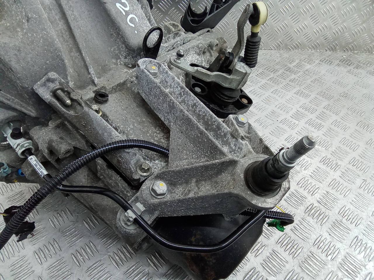 кронштейн КПП Renault Clio 2 поколение [2-й рестайлинг] 2012, 1.5 л., дизель, МКПП