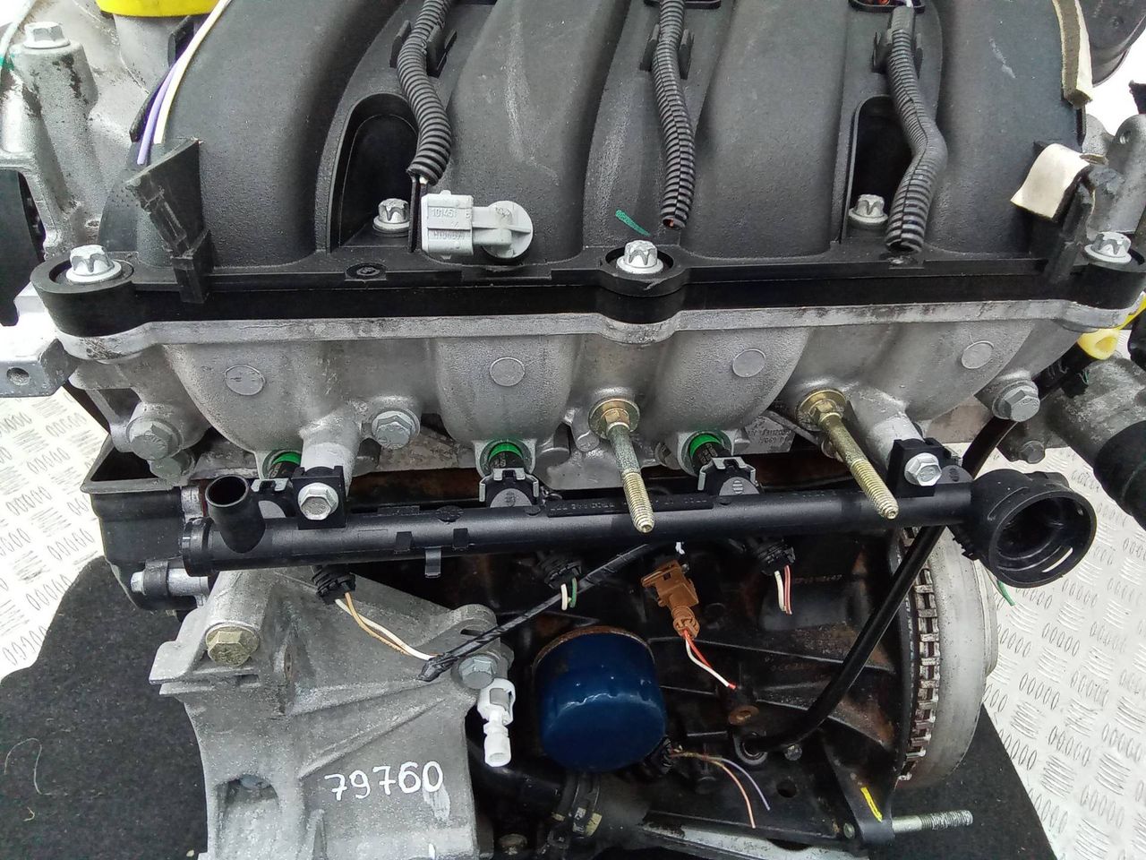 топливная рампа Renault Scenic 2 поколение 2005, 2.0 л., бензин, МКПП, 7700112777