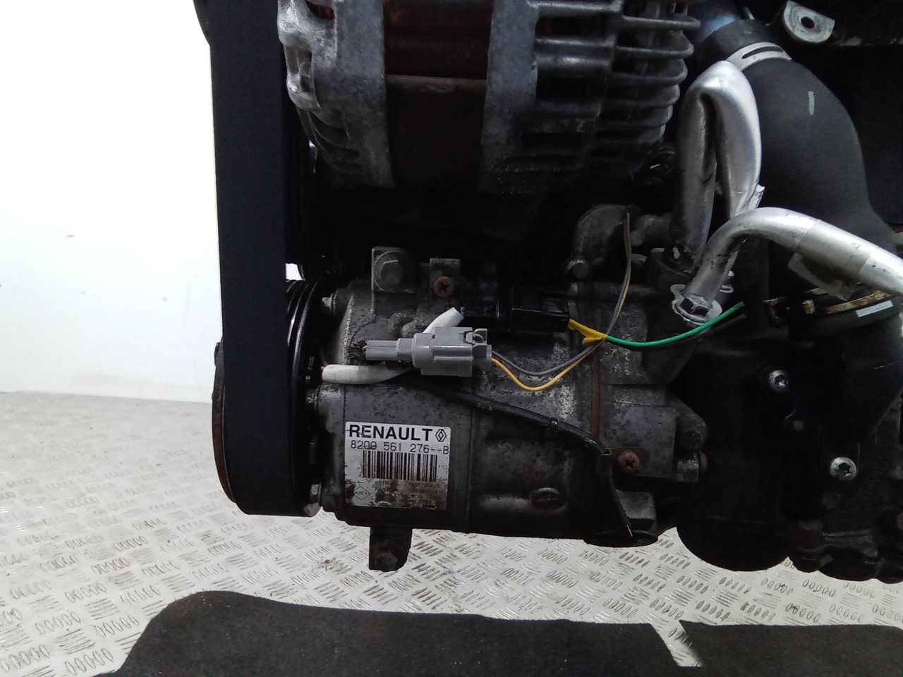 компрессор кондиционера Renault Laguna 3 поколение 2007, 2.0 л., дизель, МКПП, 8200561276