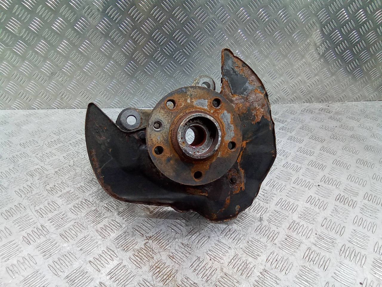 кулак поворотный правый Volkswagen Transporter T5 2007, 7H0258G