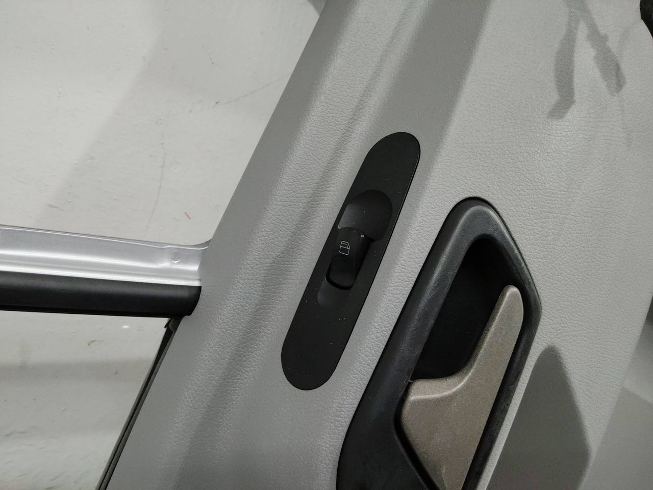 кнопка стеклоподъемника двери Mercedes-Benz Sprinter 2 поколение [рестайлинг] (W906) 2017