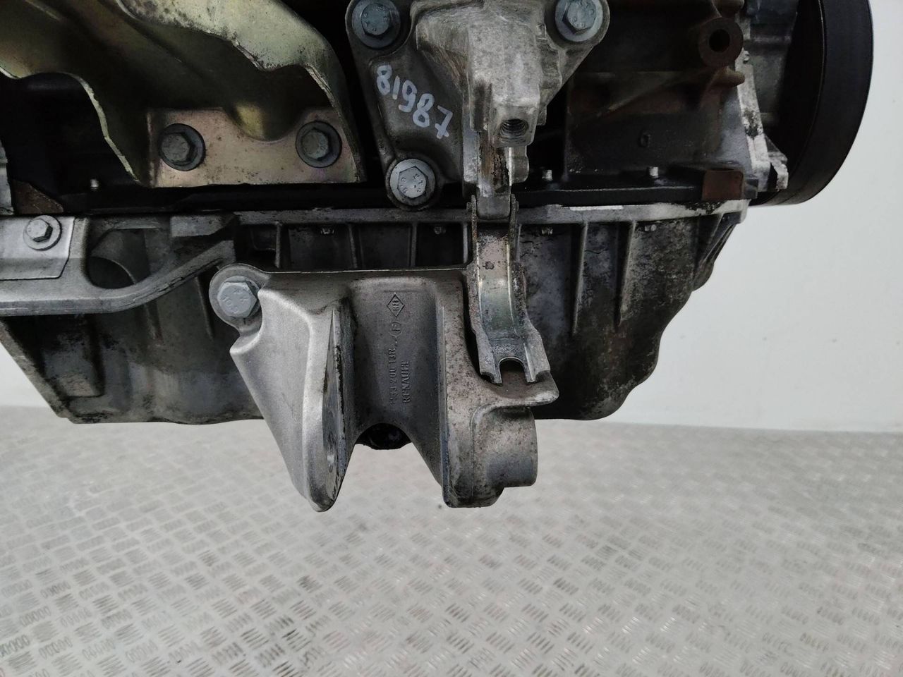 кронштейн двигателя Renault Megane 3 поколение 2009, 1.9 л., дизель, МКПП, 113320013R