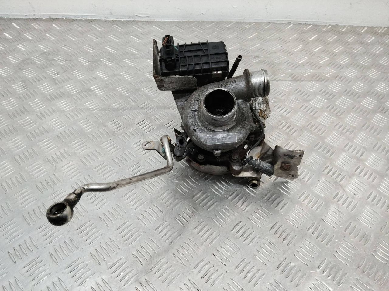 турбина Audi A8 D3/4E 2002, 4.0 л., дизель, 057145701