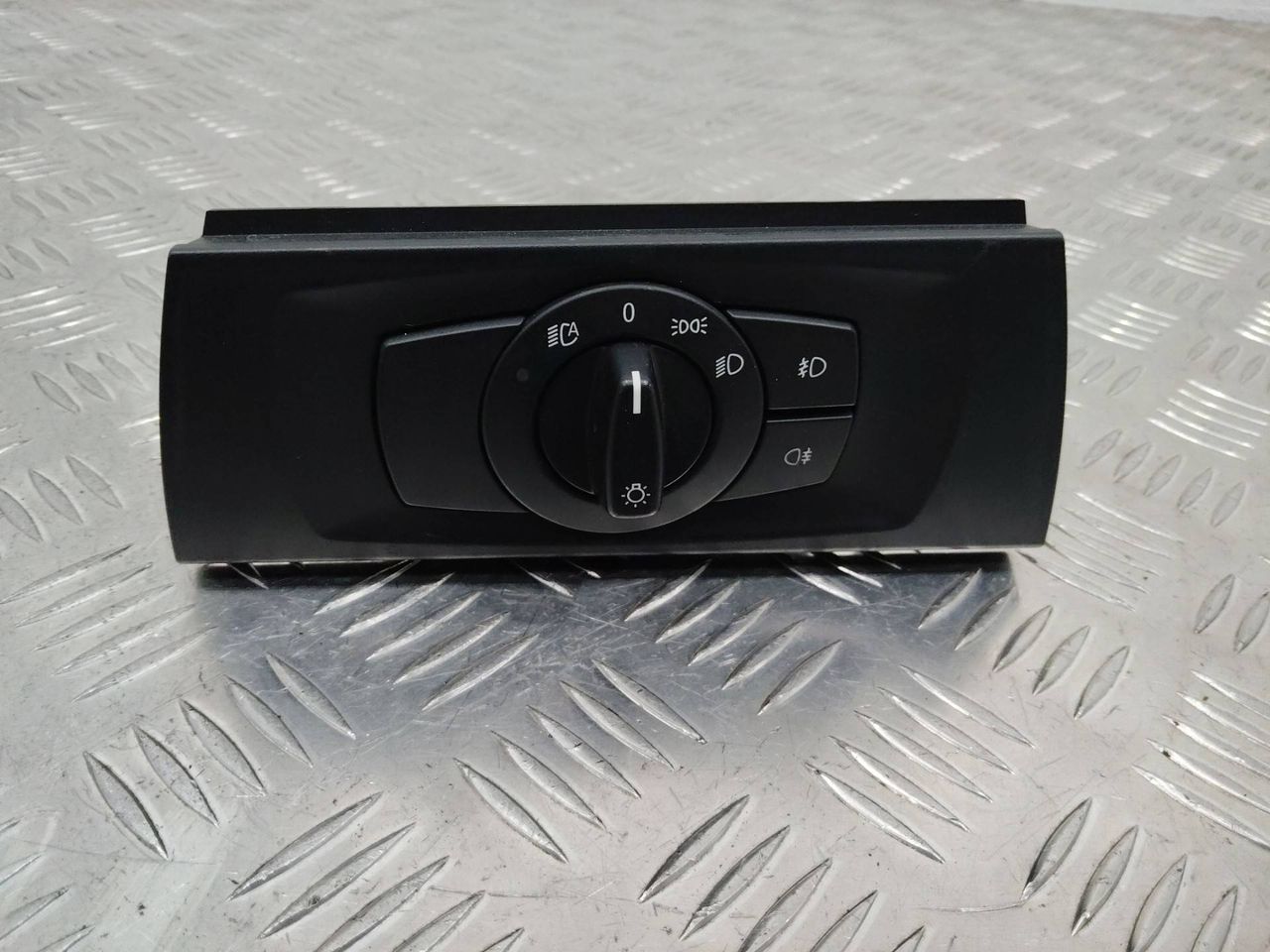 переключатель света BMW 3 серия E90/E91/E92/E93 2007, 3.0 л., кабриолет, 6932796