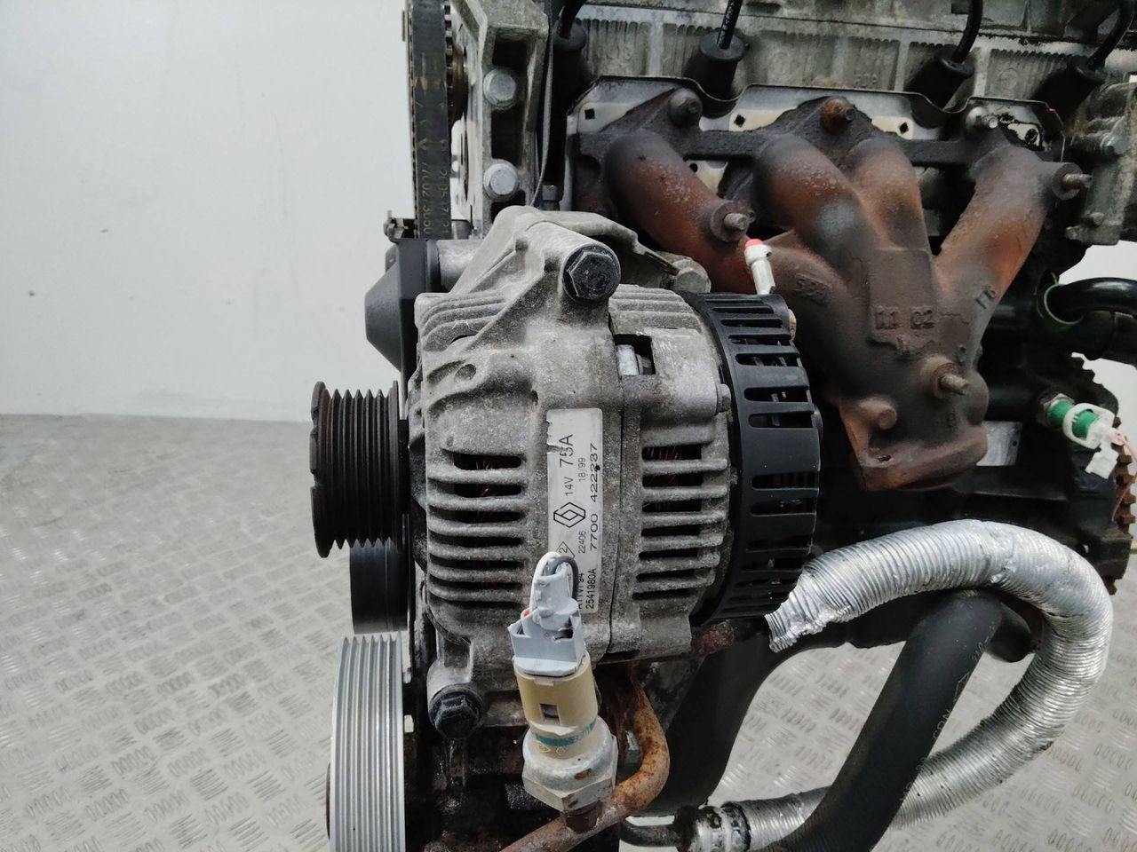 генератор Renault Clio 2 поколение 2001, 1.4 л., бензин, МКПП, 7700422237
