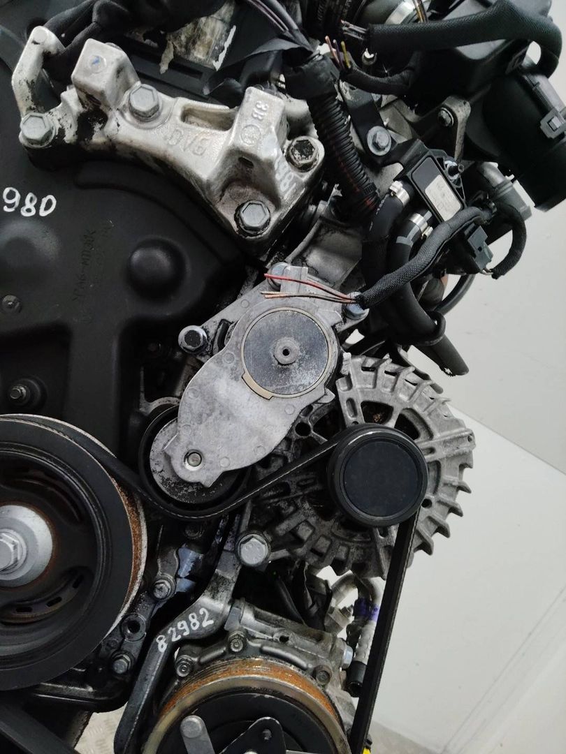 кронштейн генератора Peugeot 308 T7 2009, 1.6 л., дизель, МКПП