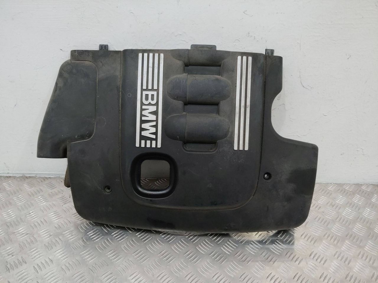 декоративная крышка двигателя BMW 3 серия E90/E91/E92/E93 2006, 11147789006