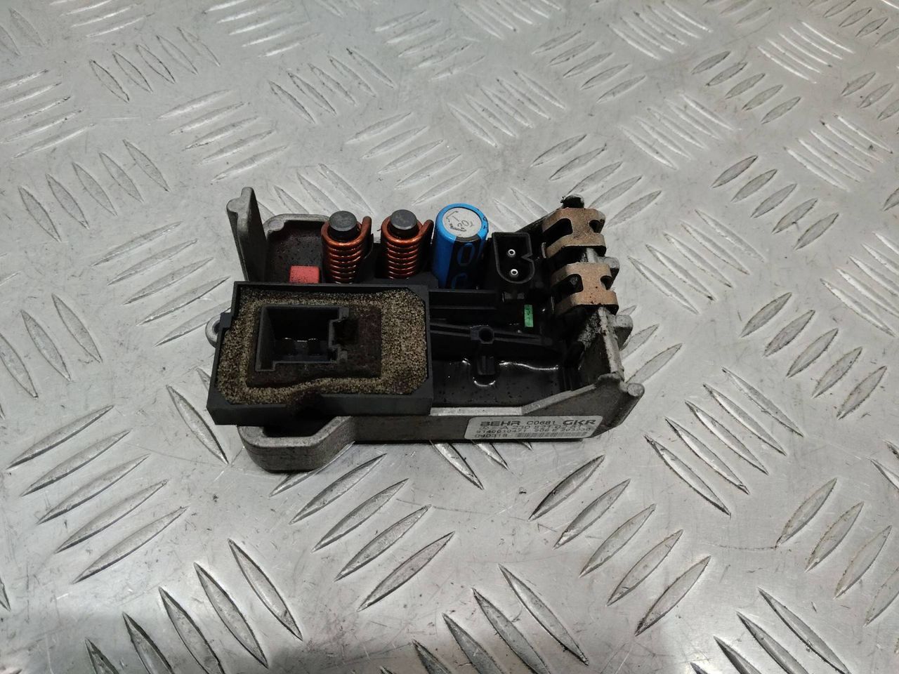 сопротивление печки Mercedes-Benz E-Класс W211/S211 2004, A2308210251