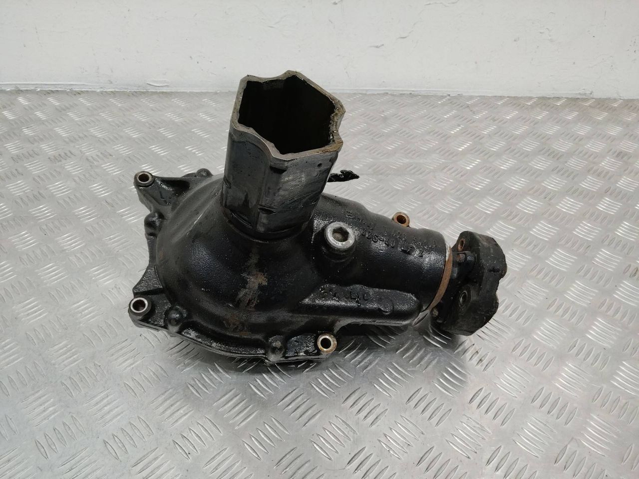 редуктор переднего моста BMW X5 E53 2003, 14286410