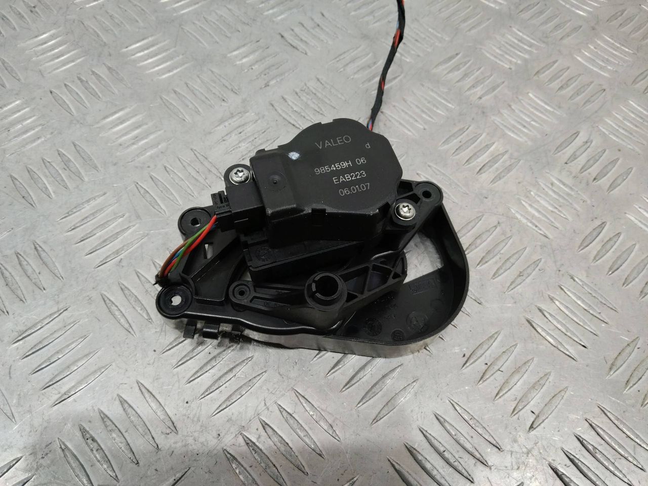 моторчик заслонки печки BMW 3 серия E90/E91/E92/E93 2007, кабриолет, 985459H