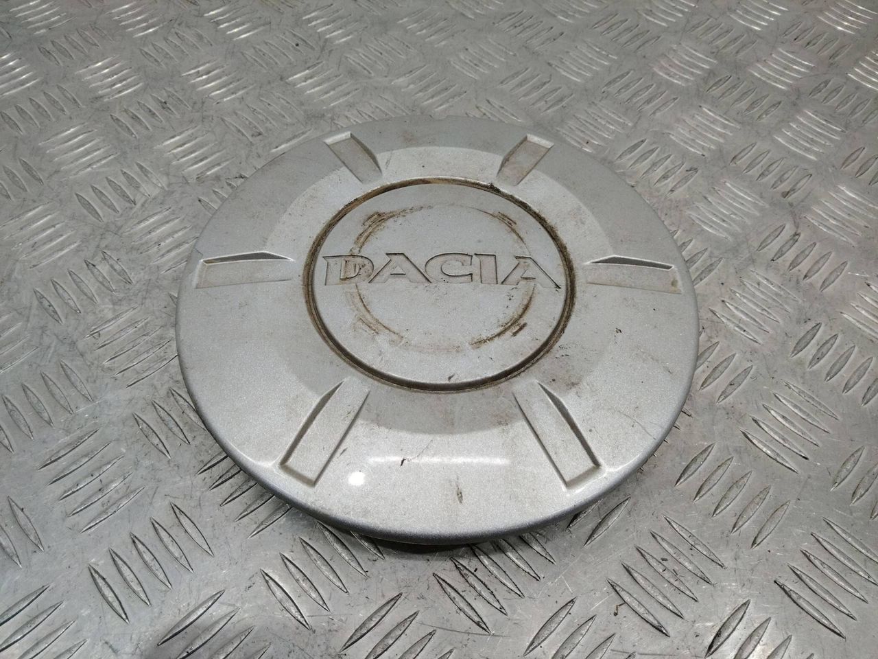 колпак колесный Dacia Logan 1 поколение 2007, 8200270482