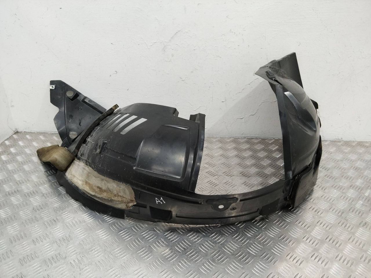 защита арок передняя левая (подкрылок) Nissan Qashqai 1 поколение 2007, 63841EY10A