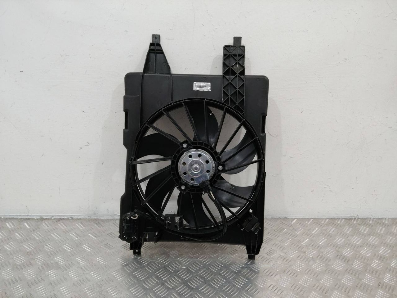 вентилятор радиатора Renault Megane 2 поколение 2006, 1.5 л., дизель, 8200151465